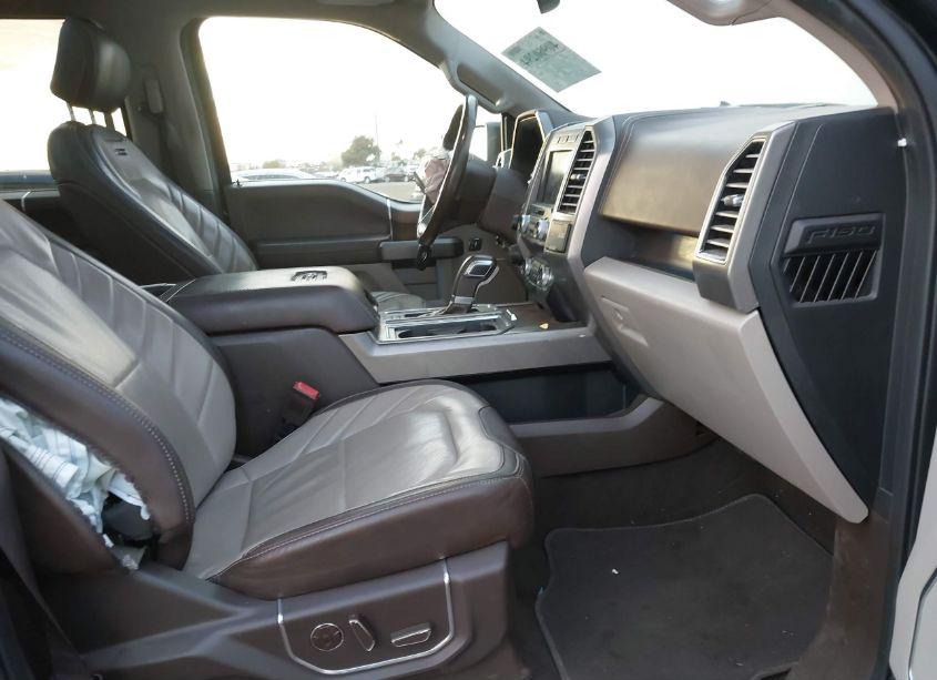 Photo 5 of 2019 Ford F-150 LIMITED (VIN 1FTEW1EG1KFB63417)