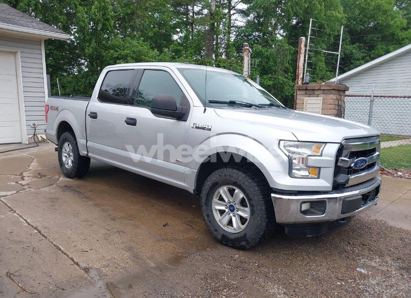 2015 Ford F-150 XLT (VIN 1FTEW1EG2FFA42949) main photo