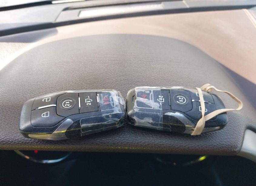 Photo 11 of 2015 Ford F-150 KING RANCH (VIN 1FTEW1EG2FFB40606)