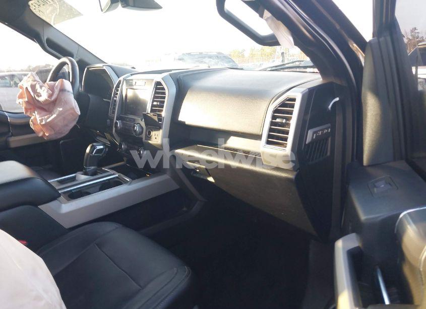 Photo 5 of 2015 Ford F-150 LARIAT (VIN 1FTEW1EG2FFB72780)