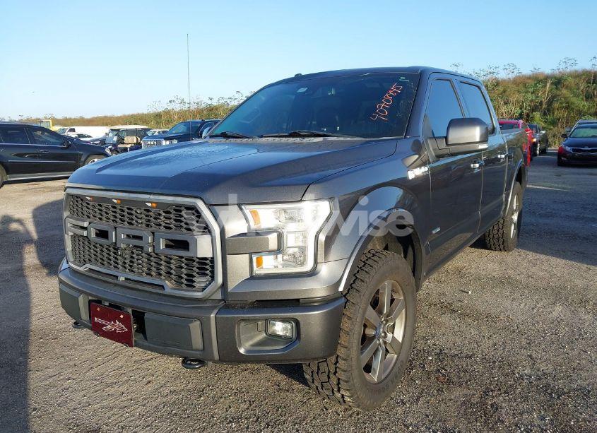 Photo 2 of 2015 Ford F-150 LARIAT (VIN 1FTEW1EG2FFC78324)