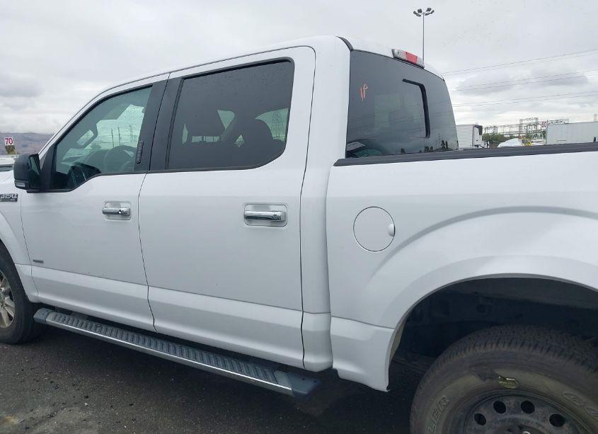 Photo 15 of 2015 Ford F-150 XLT (VIN 1FTEW1EG2FKF06636)