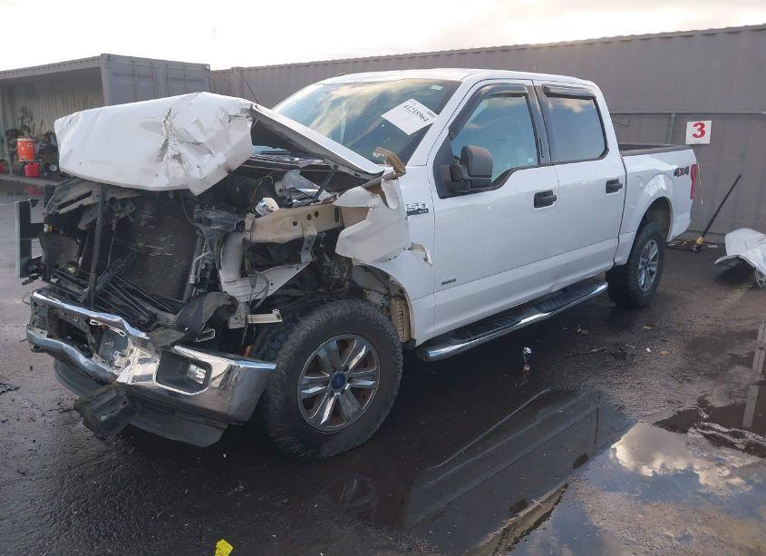 Photo 2 of 2016 Ford F-150 XLT (VIN 1FTEW1EG2GKD45884)