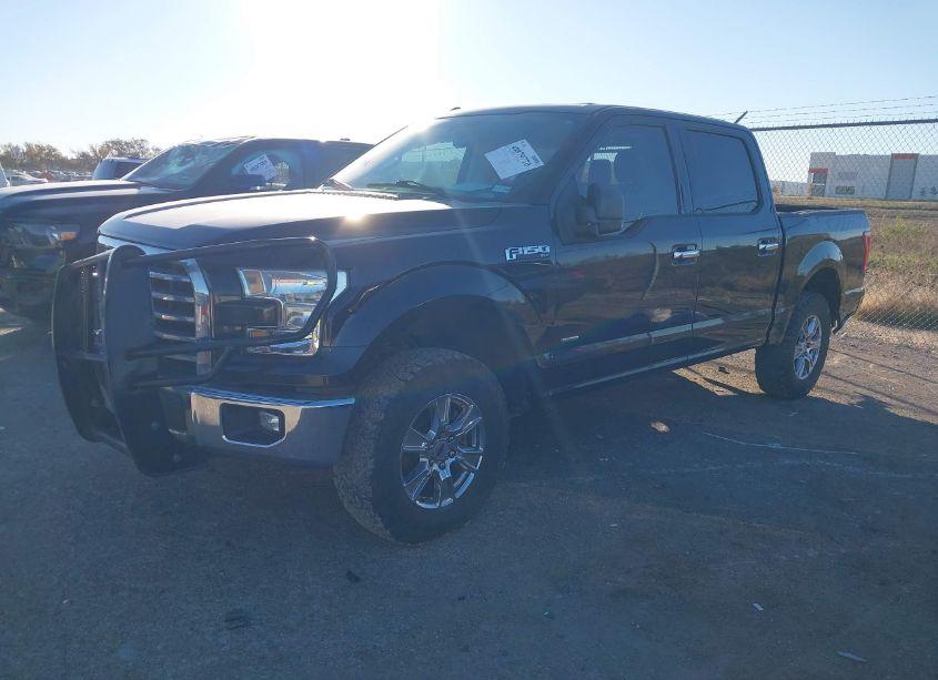 Photo 2 of 2016 Ford F-150 XLT (VIN 1FTEW1EG2GKD53421)