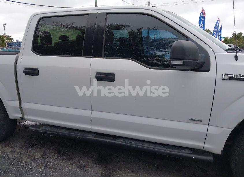 Photo 13 of 2016 Ford F-150 XLT (VIN 1FTEW1EG2GKF41260)