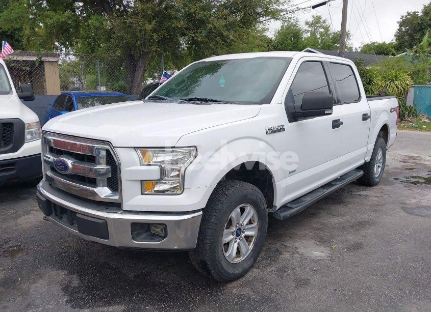 Photo 2 of 2016 Ford F-150 XLT (VIN 1FTEW1EG2GKF41260)