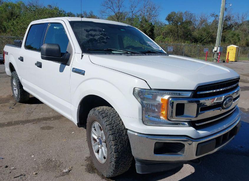 2018 Ford F-150 XLT (VIN 1FTEW1EG2JFD17633) main photo