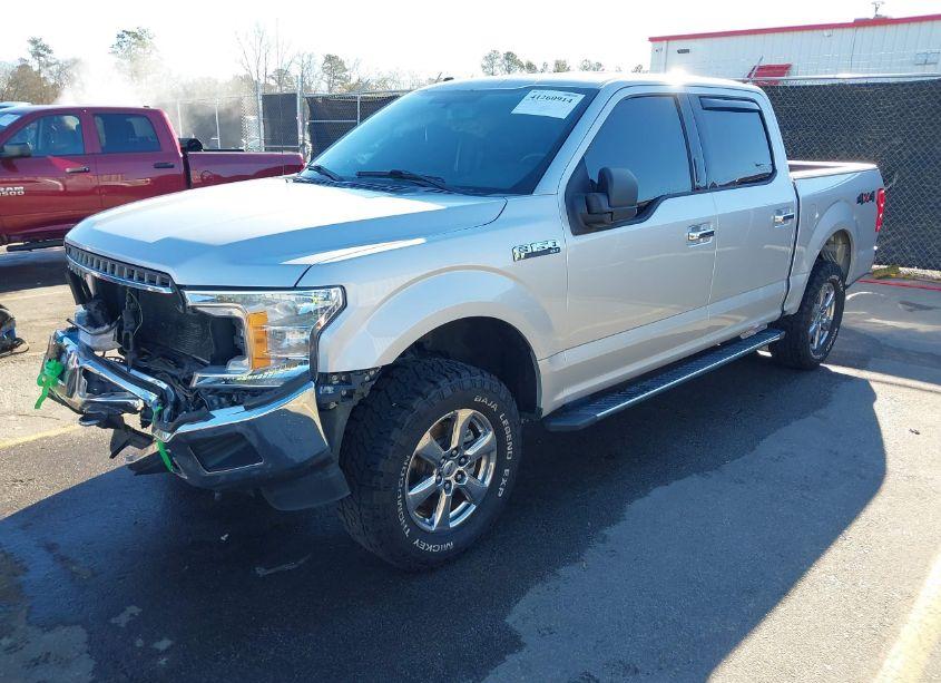 Photo 2 of 2018 Ford F-150 XLT (VIN 1FTEW1EG2JKC77058)