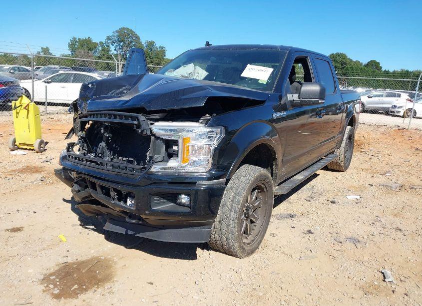 Photo 2 of 2018 Ford F-150 XLT (VIN 1FTEW1EG2JKG04106)