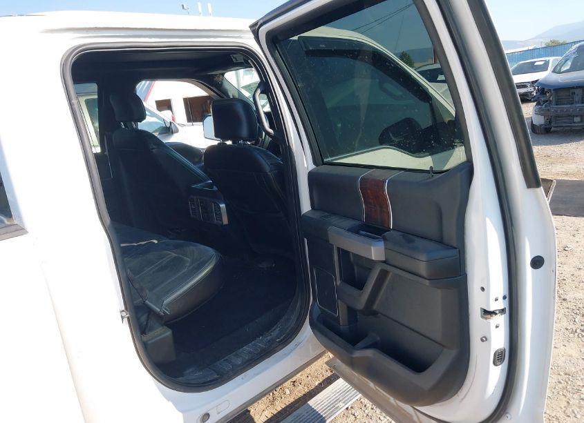 Photo 8 of 2015 Ford F-150 PLATINUM (VIN 1FTEW1EG3FFB85599)