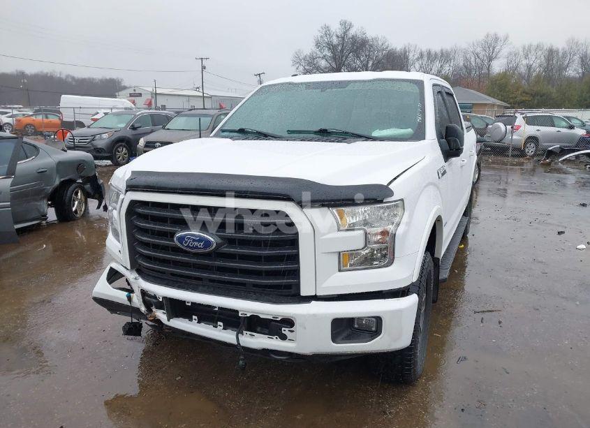 Photo 2 of 2015 Ford F-150 XLT (VIN 1FTEW1EG3FKE90432)