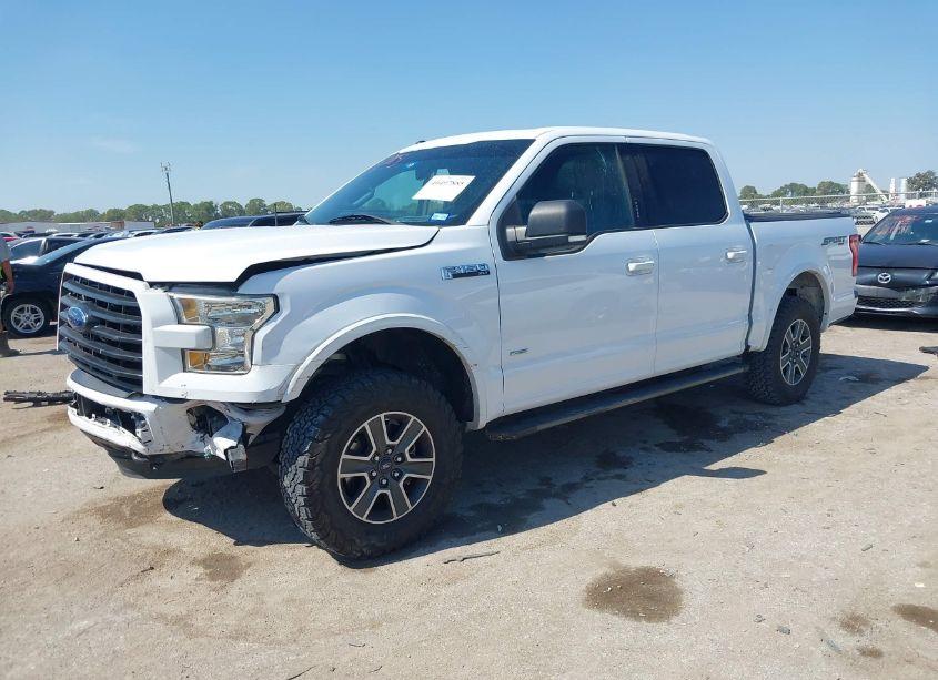 Photo 2 of 2016 Ford F-150 XLT (VIN 1FTEW1EG3GKF63087)
