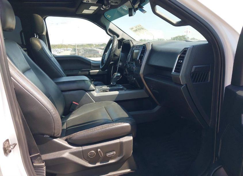 Photo 5 of 2016 Ford F-150 XLT (VIN 1FTEW1EG3GKF63087)