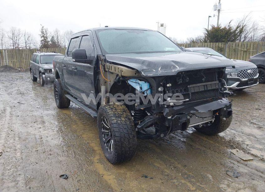 2017 Ford F-150 XLT (VIN 1FTEW1EG3HFA64803) main photo