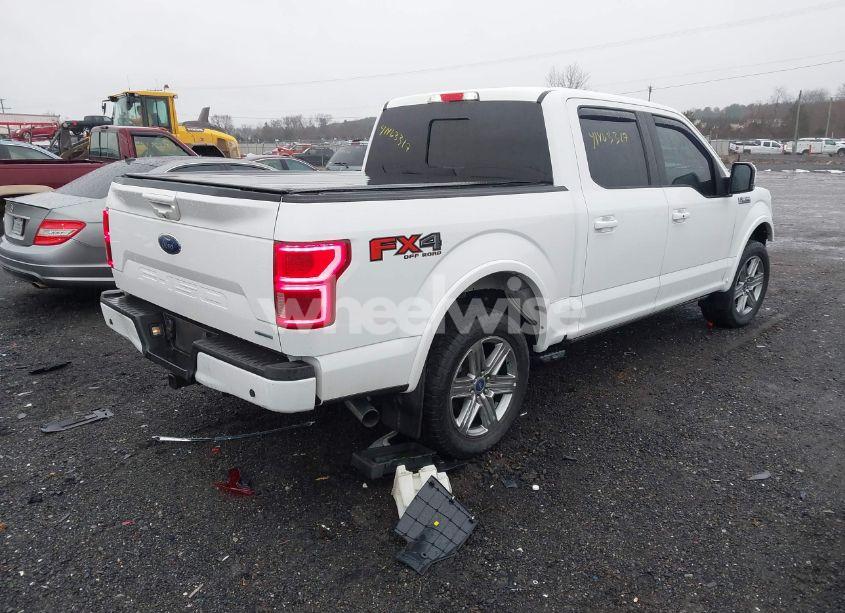 Photo 4 of 2018 Ford F-150 LARIAT (VIN 1FTEW1EG3JFE60221)