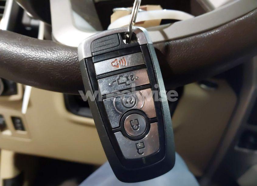 Photo 11 of 2018 Ford F-150 LARIAT (VIN 1FTEW1EG3JKC13546)