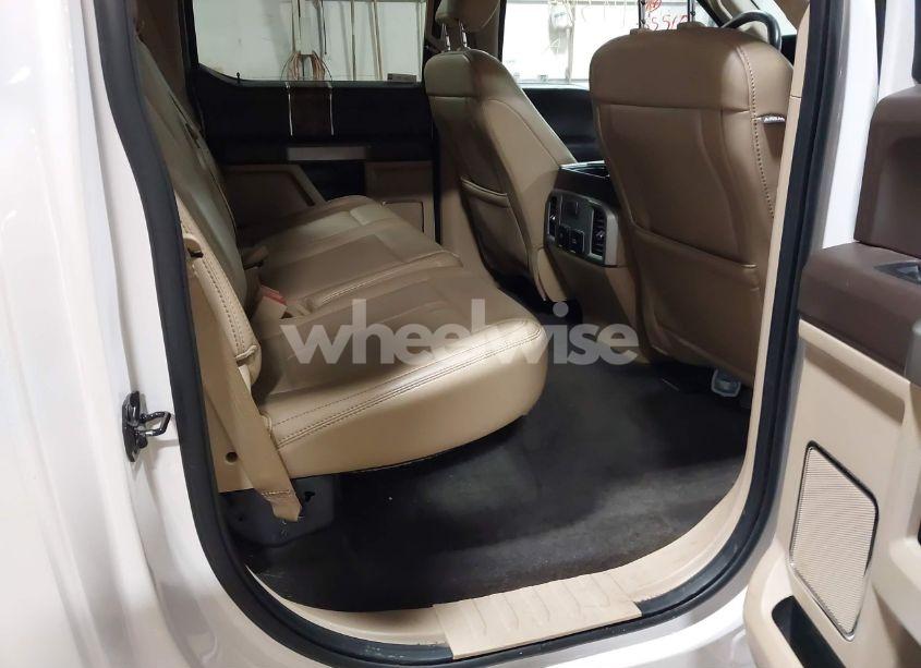 Photo 8 of 2018 Ford F-150 LARIAT (VIN 1FTEW1EG3JKC13546)