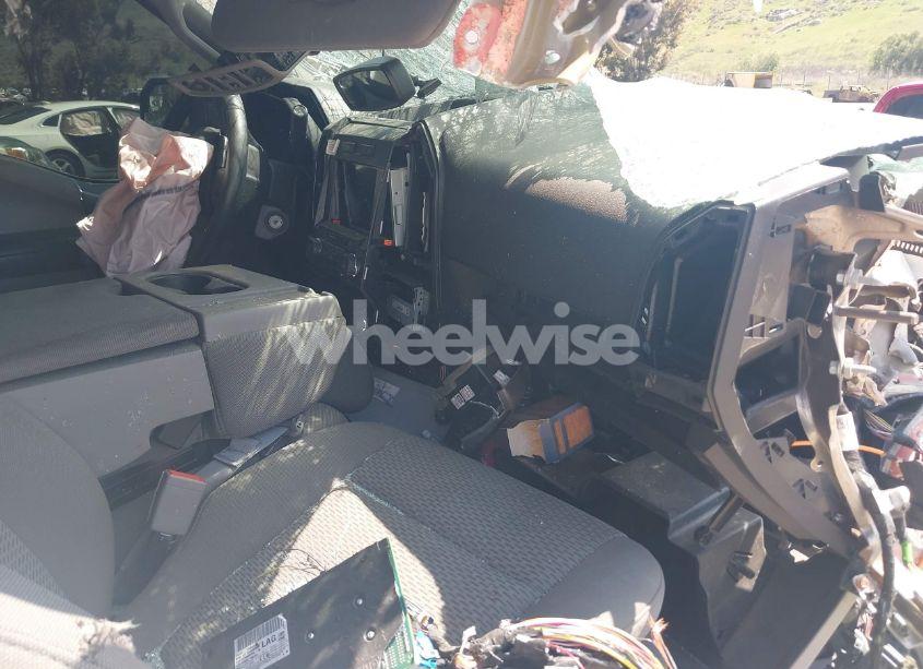 Photo 5 of 2018 Ford F-150 XLT (VIN 1FTEW1EG3JKD06650)