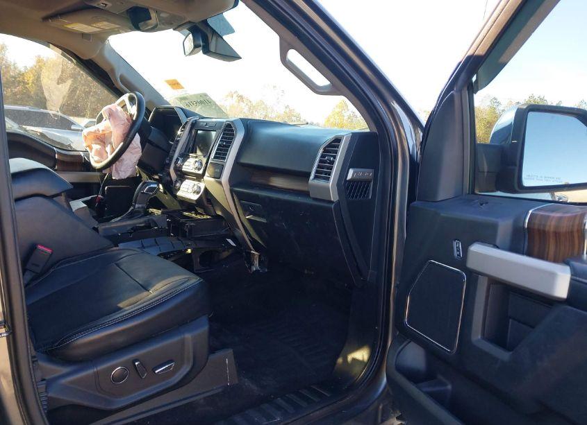 Photo 5 of 2016 Ford F-150 LARIAT (VIN 1FTEW1EG4GFA42503)