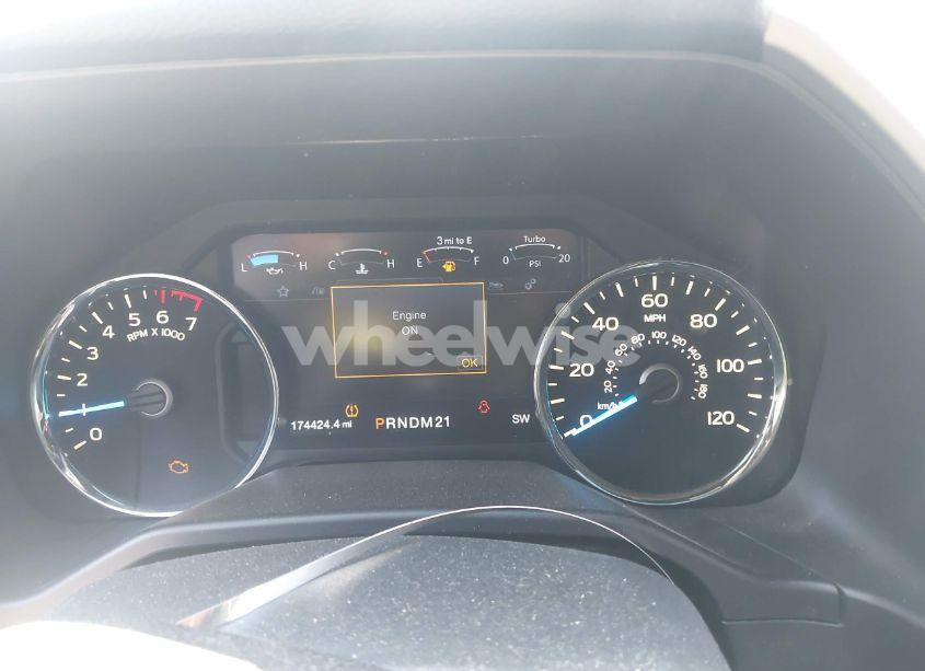 Photo 7 of 2016 Ford F-150 LARIAT (VIN 1FTEW1EG4GFB82227)