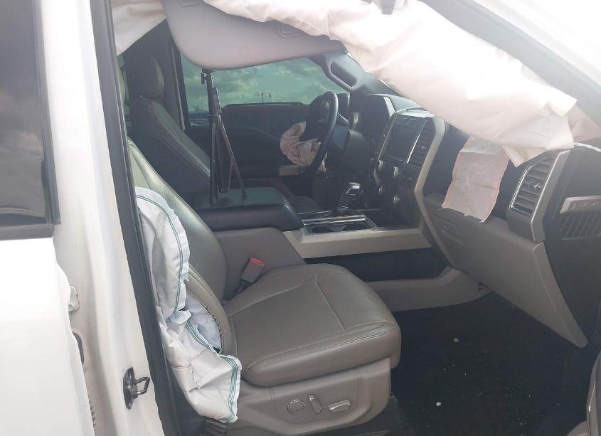 Photo 5 of 2016 Ford F-150 LARIAT (VIN 1FTEW1EG4GKD42596)