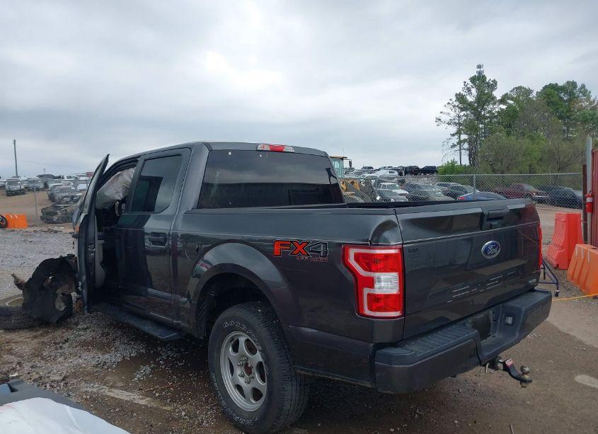 Photo 3 of 2018 Ford F-150 XL (VIN 1FTEW1EG4JFA06673)