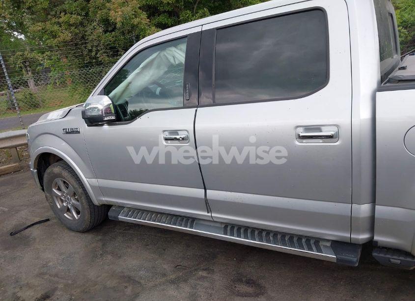 Photo 14 of 2018 Ford F-150 LARIAT (VIN 1FTEW1EG4JFA33582)