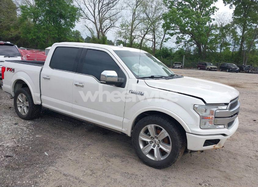 2018 Ford F-150 PLATINUM (VIN 1FTEW1EG4JFA55713) main photo