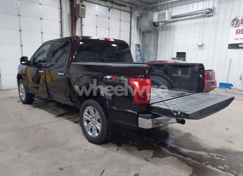 Photo 3 of 2018 Ford F-150 LARIAT (VIN 1FTEW1EG4JFA95970)