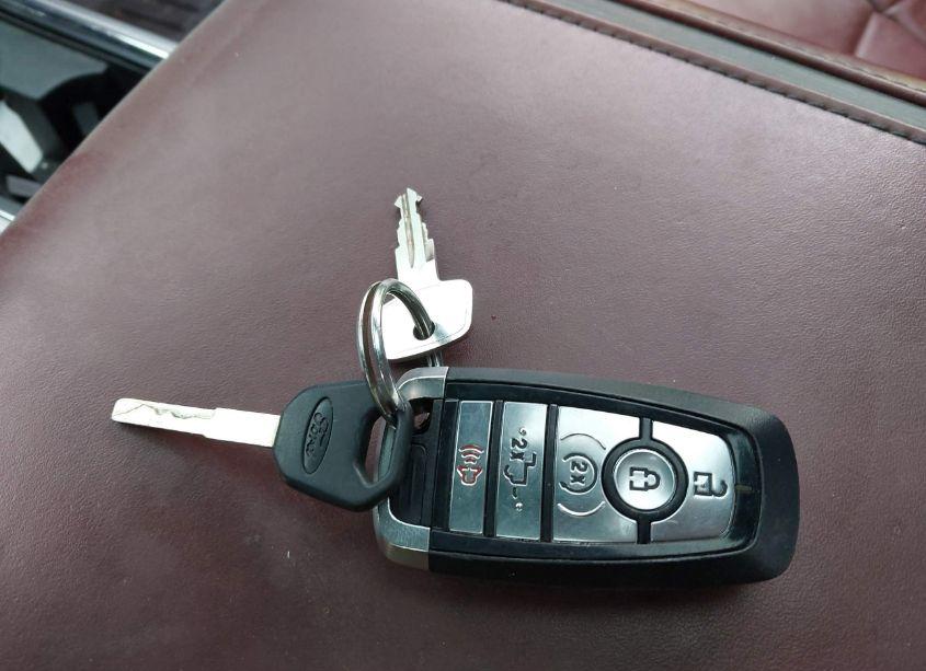 Photo 11 of 2018 Ford F-150 PLATINUM (VIN 1FTEW1EG4JFC11720)