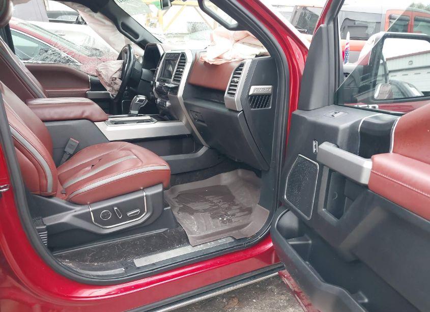 Photo 5 of 2018 Ford F-150 PLATINUM (VIN 1FTEW1EG4JFC11720)