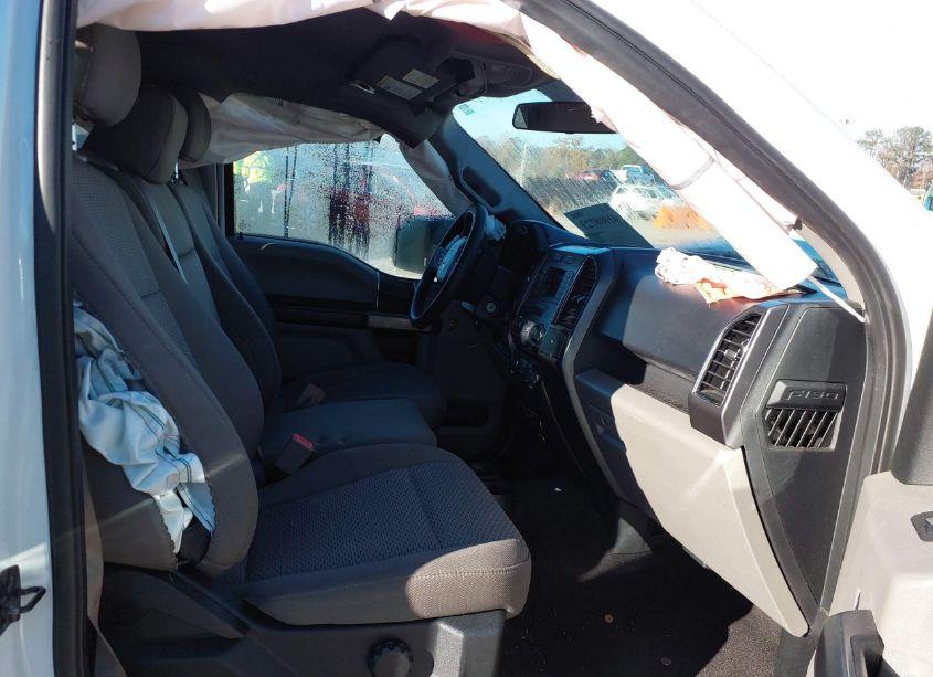 Photo 5 of 2018 Ford F-150 XLT (VIN 1FTEW1EG4JFD54733)