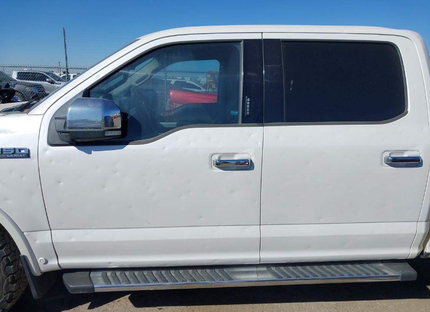 Photo 14 of 2018 Ford F-150 LARIAT (VIN 1FTEW1EG4JKC12972)