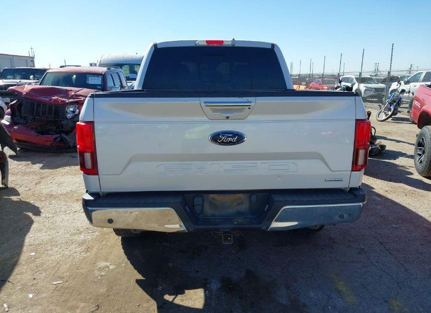 Photo 16 of 2018 Ford F-150 LARIAT (VIN 1FTEW1EG4JKC12972)