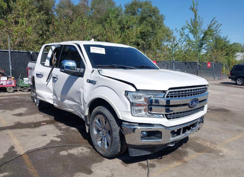 2018 Ford F-150 LARIAT (VIN 1FTEW1EG4JKD05703) main photo