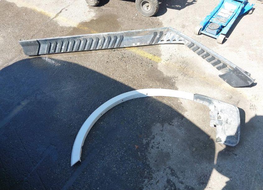 Photo 12 of 2018 Ford F-150 LARIAT (VIN 1FTEW1EG4JKD05703)