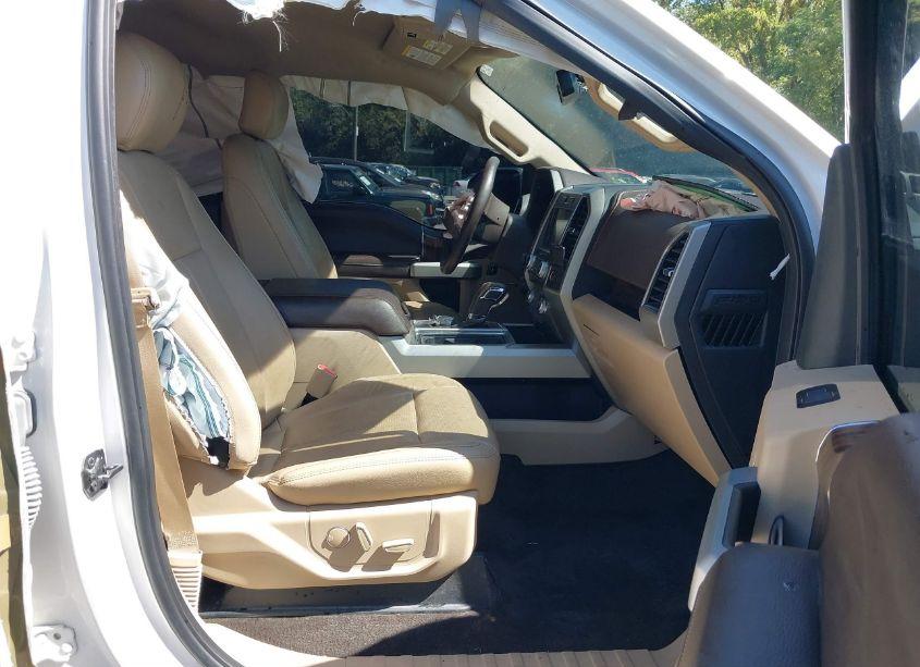 Photo 5 of 2018 Ford F-150 LARIAT (VIN 1FTEW1EG4JKD05703)