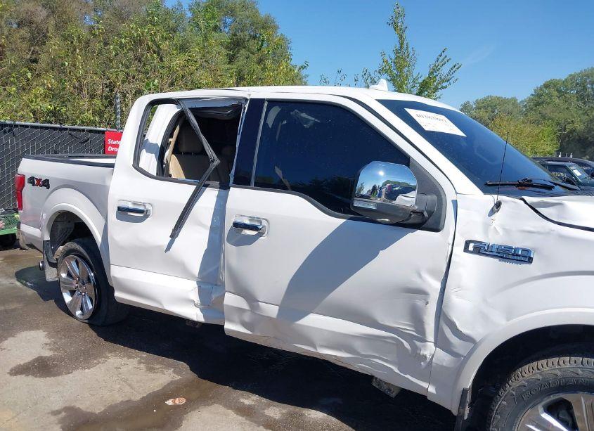 Photo 6 of 2018 Ford F-150 LARIAT (VIN 1FTEW1EG4JKD05703)