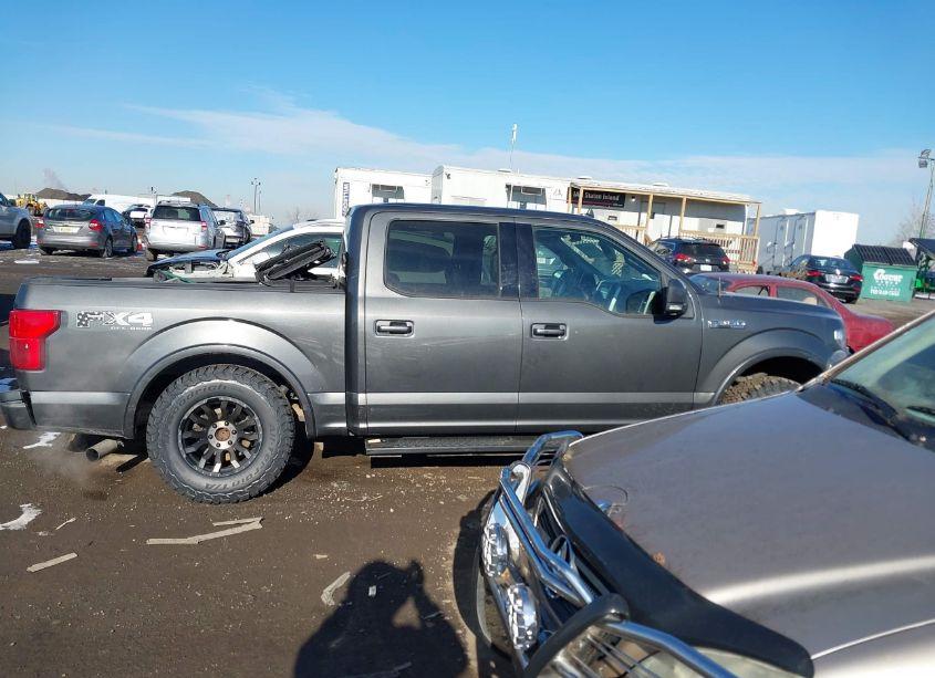 Photo 13 of 2018 Ford F-150 LARIAT (VIN 1FTEW1EG4JKF48637)