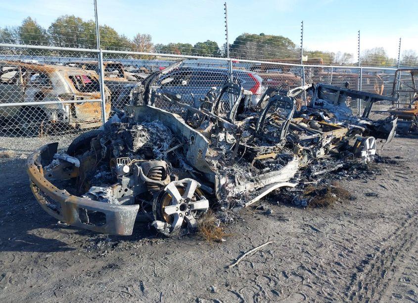 Photo 2 of 2016 Ford F-150 XLT (VIN 1FTEW1EG5GKF81090)