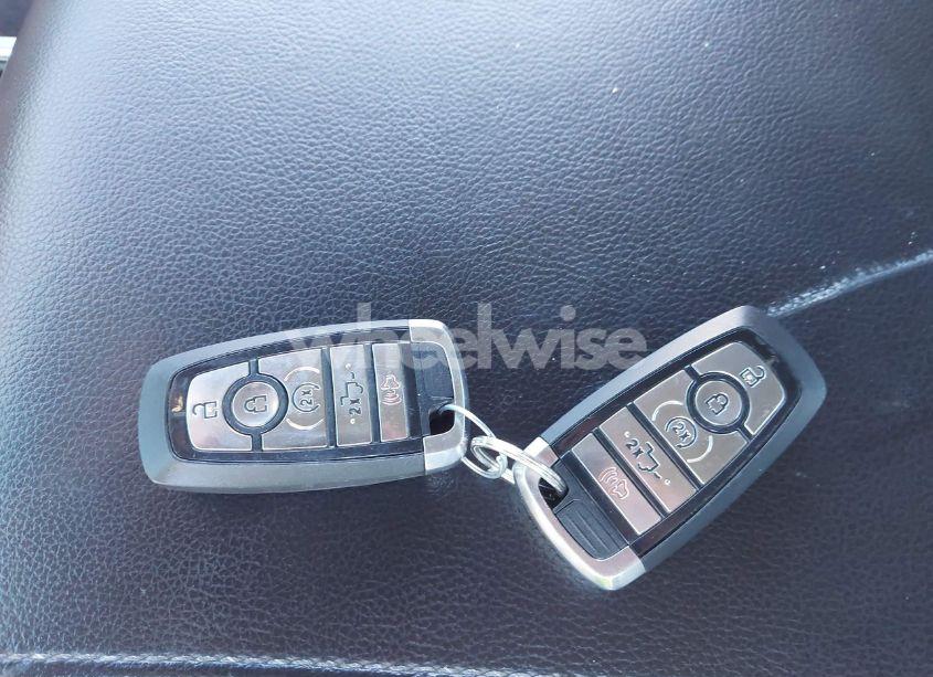 Photo 11 of 2018 Ford F-150 LARIAT (VIN 1FTEW1EG5JFB94944)