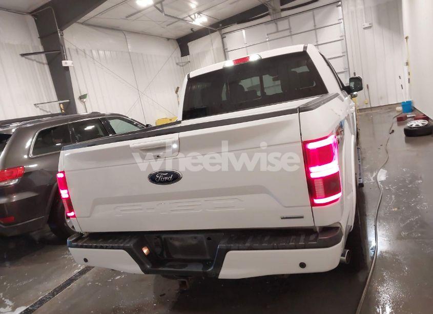 Photo 16 of 2018 Ford F-150 LARIAT (VIN 1FTEW1EG5JFC00726)