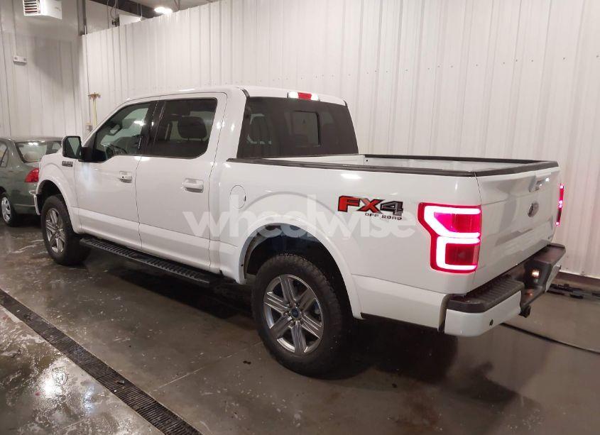 Photo 3 of 2018 Ford F-150 LARIAT (VIN 1FTEW1EG5JFC00726)