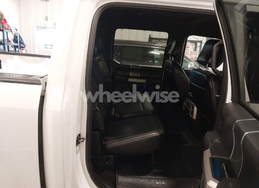 Photo 8 of 2018 Ford F-150 LARIAT (VIN 1FTEW1EG5JFC00726)