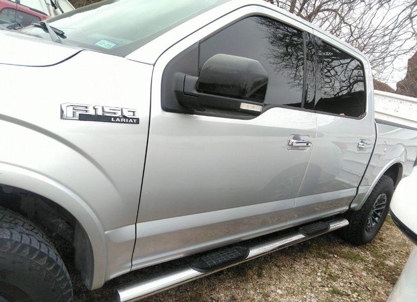 Photo 14 of 2018 Ford F-150 LARIAT (VIN 1FTEW1EG5JKC57709)