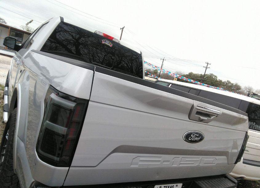 Photo 16 of 2018 Ford F-150 LARIAT (VIN 1FTEW1EG5JKC57709)