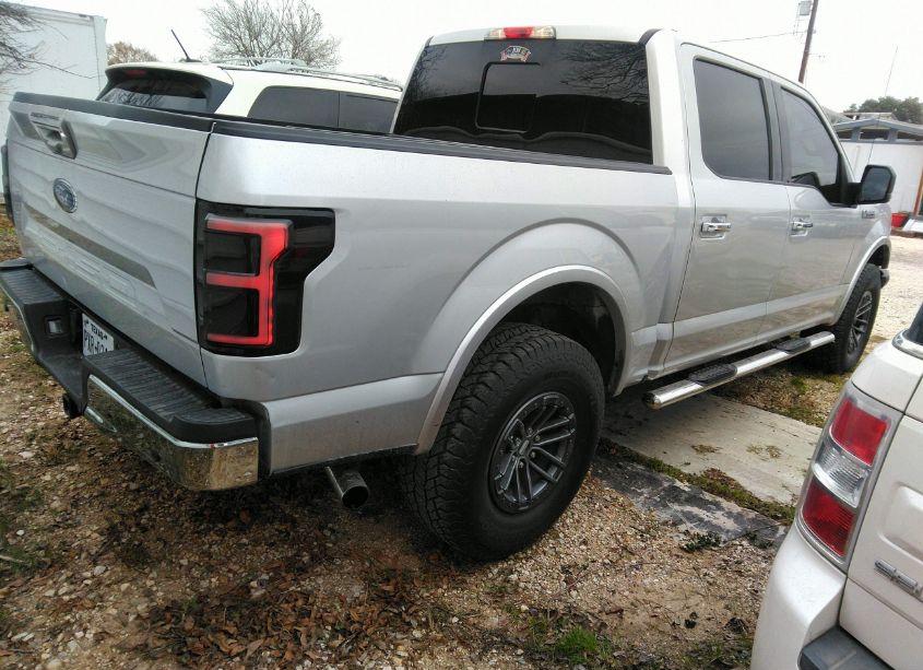 Photo 4 of 2018 Ford F-150 LARIAT (VIN 1FTEW1EG5JKC57709)