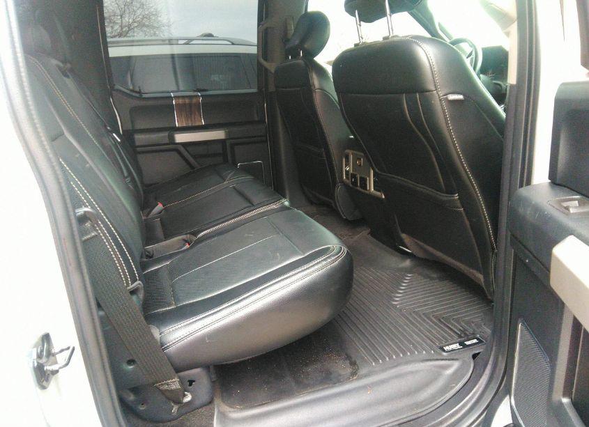 Photo 8 of 2018 Ford F-150 LARIAT (VIN 1FTEW1EG5JKC57709)