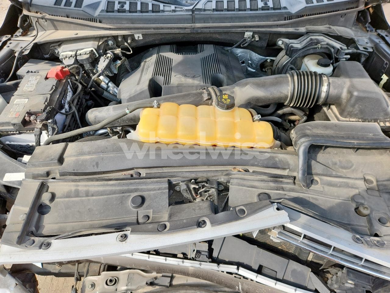 Photo 11 of 2018 FORD F150 SUPERCREW (VIN 1FTEW1EG5JKD32005)