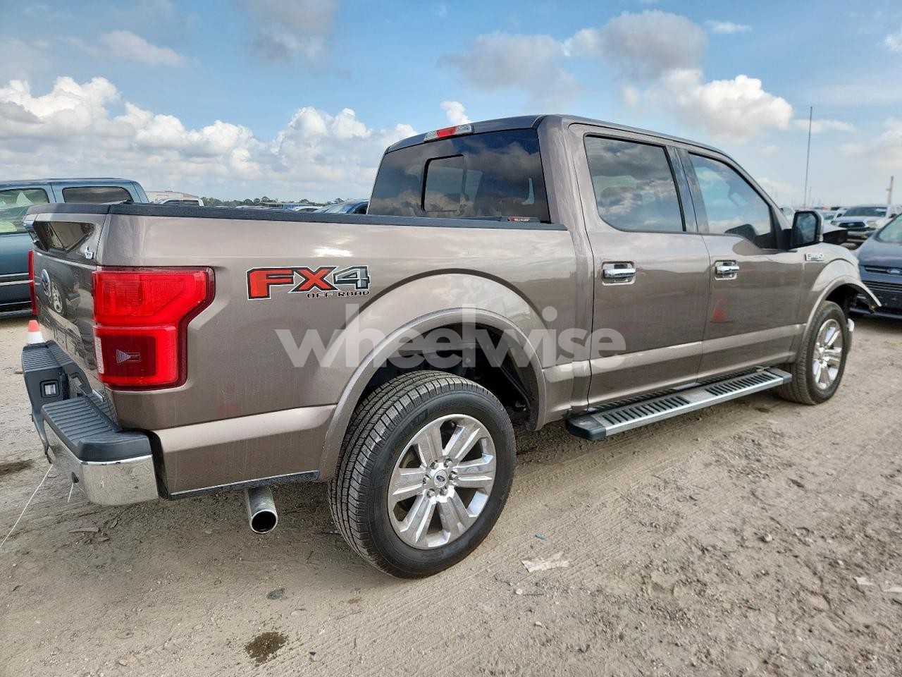 Photo 3 of 2018 FORD F150 SUPERCREW (VIN 1FTEW1EG5JKD32005)